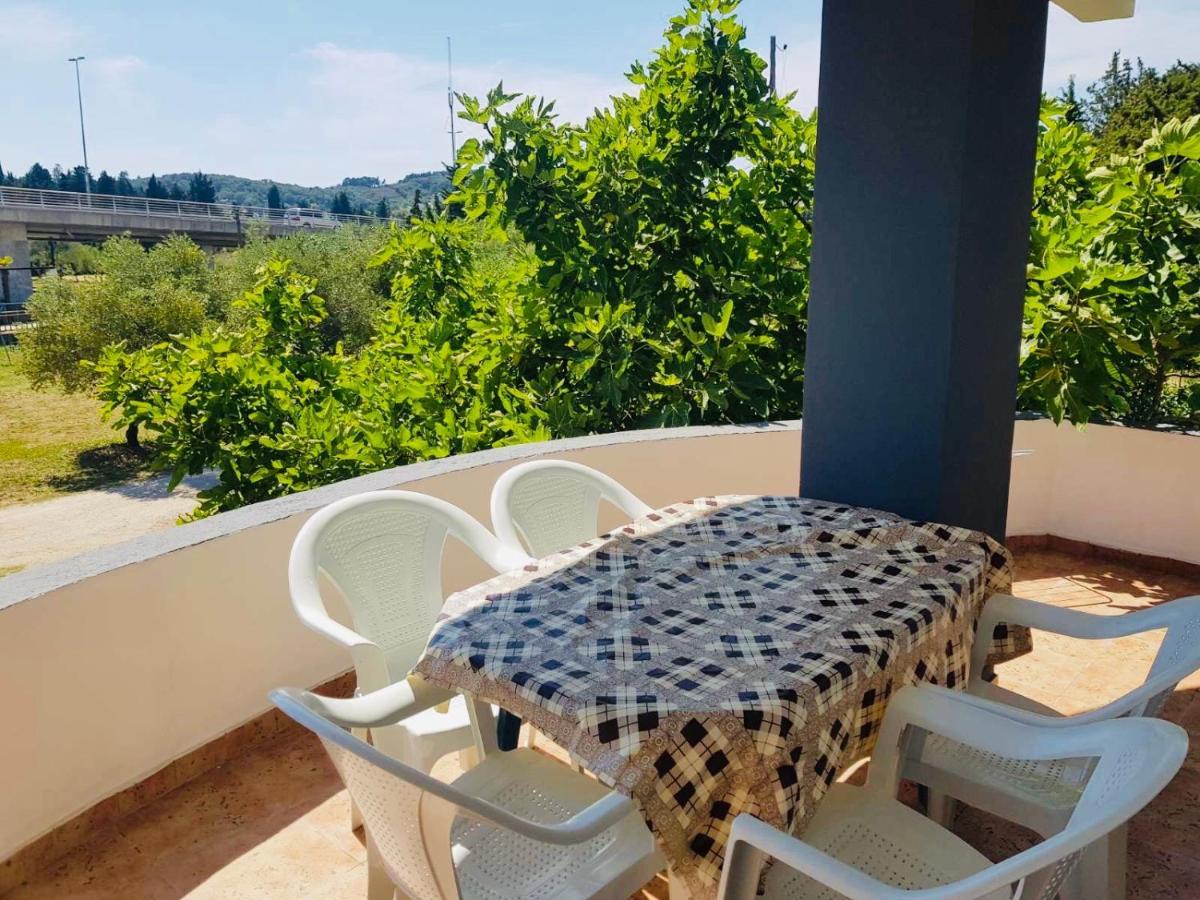 Apartments Flamingo Ulcinj Eksteriør bilde