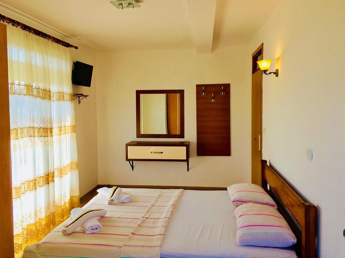 Apartments Flamingo Ulcinj Eksteriør bilde